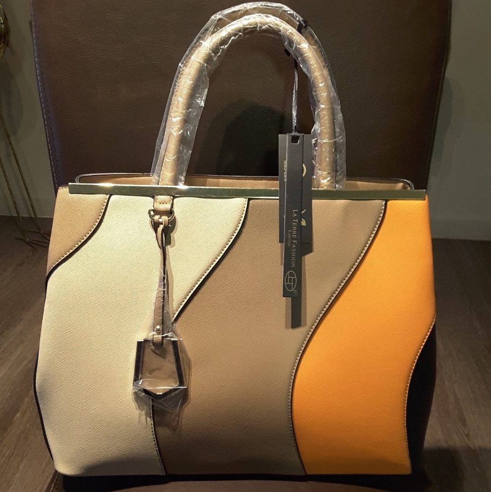 2 LaTerre Fashion Ltd Bags